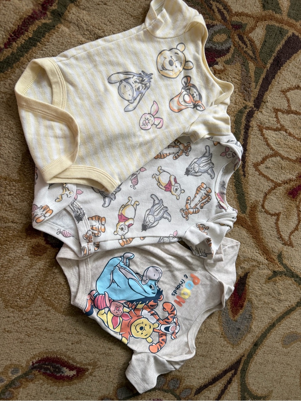 Disney Winnie the Pooh Bodysuit Set in Yellow, Gray, Cream